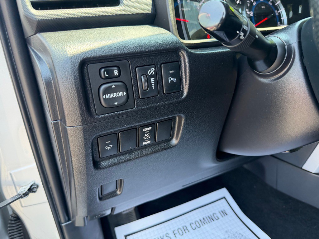 2015 Toyota 4Runner Image 14