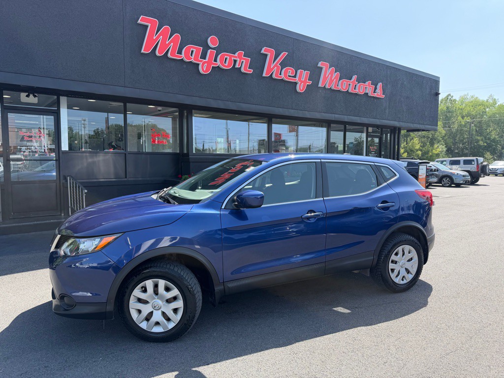 2019 Nissan Rogue Image 3