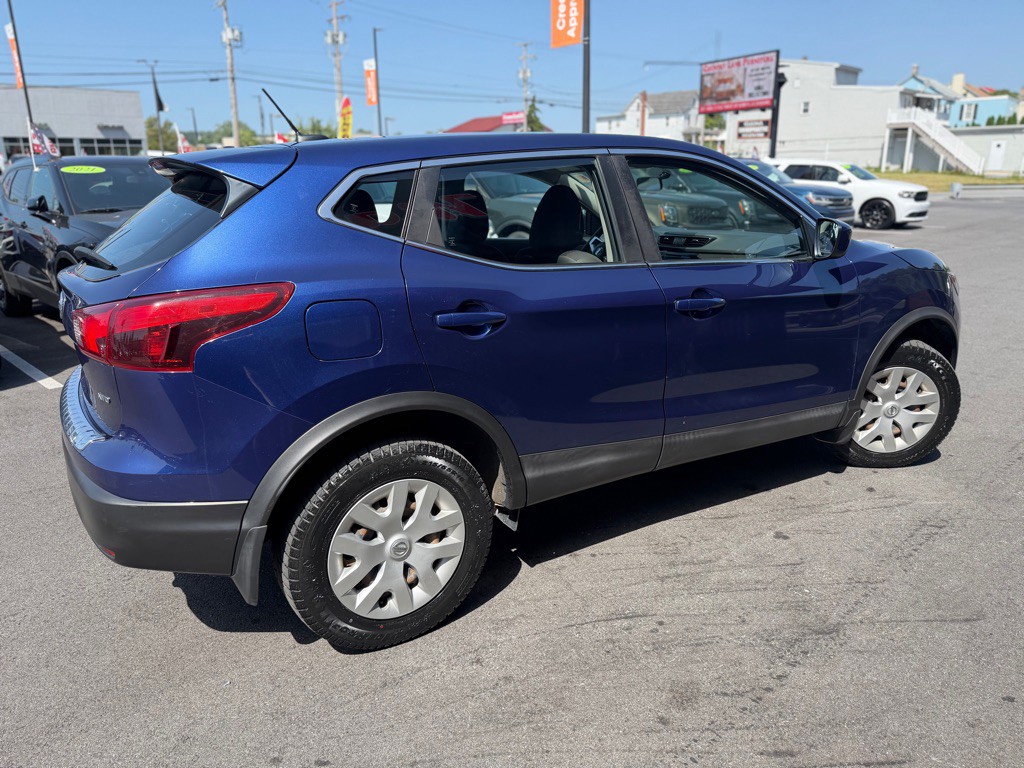 2019 Nissan Rogue Image 7