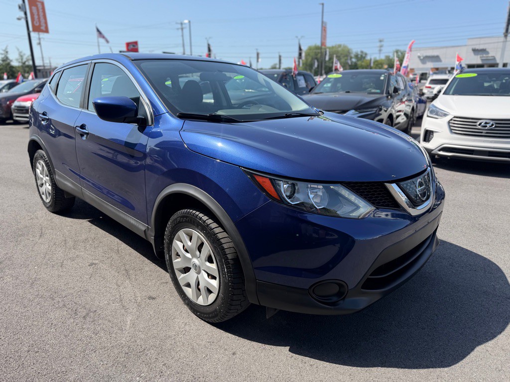 2019 Nissan Rogue Image 8