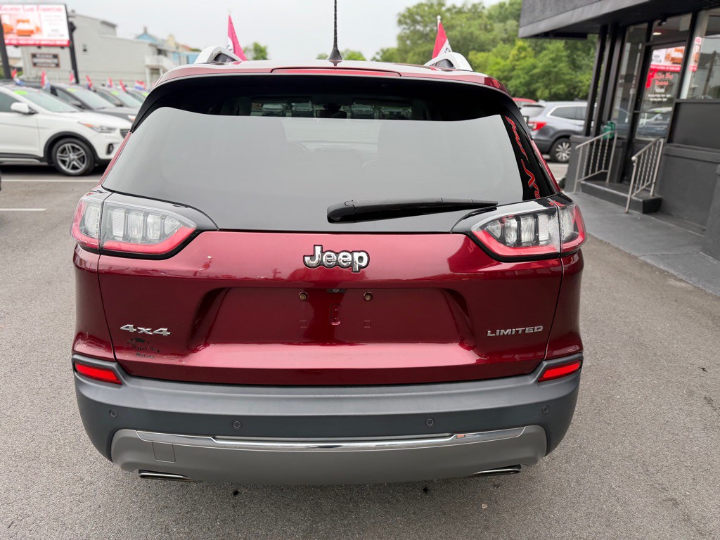 2019 Jeep Cherokee Image 5