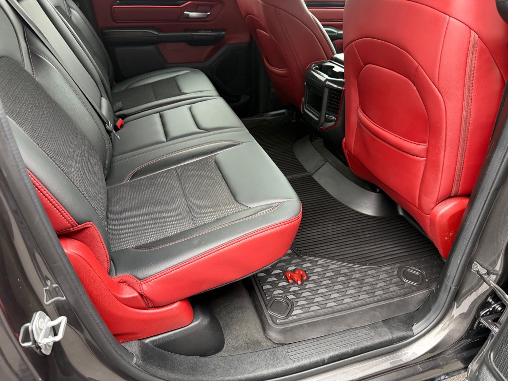 2020 RAM 1500 Image 24