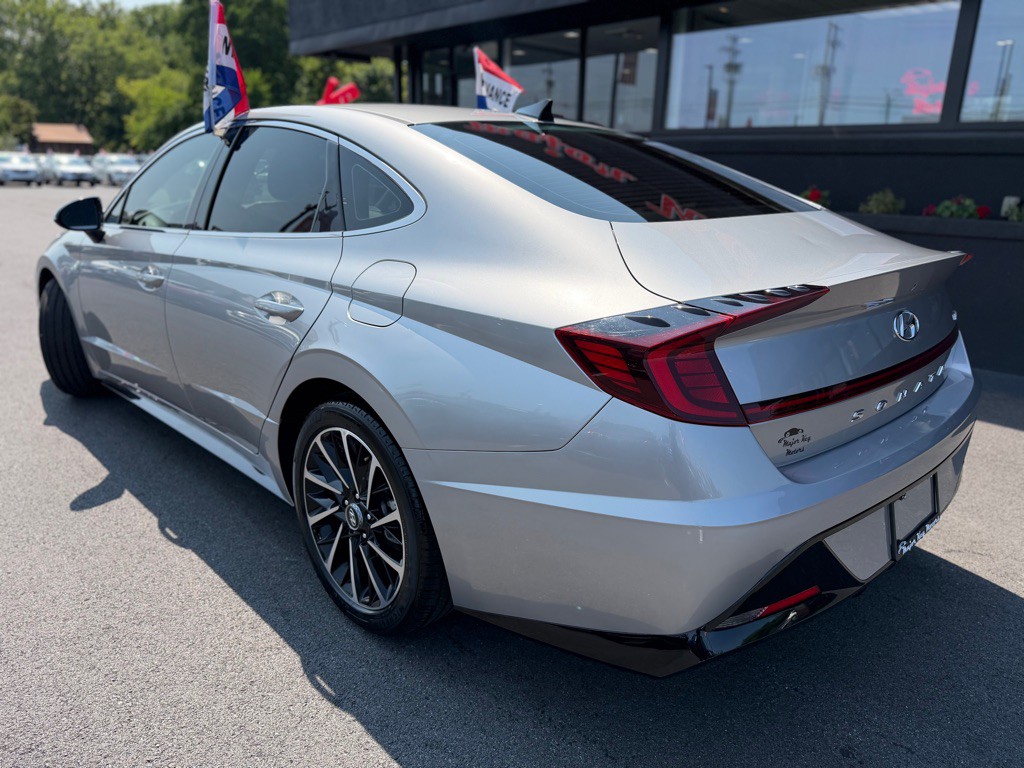 2020 Hyundai Sonata Image 4