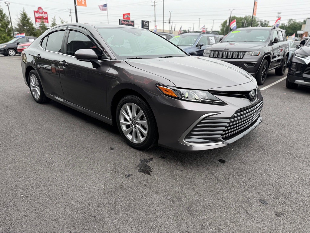 2023 Toyota Camry Image 8