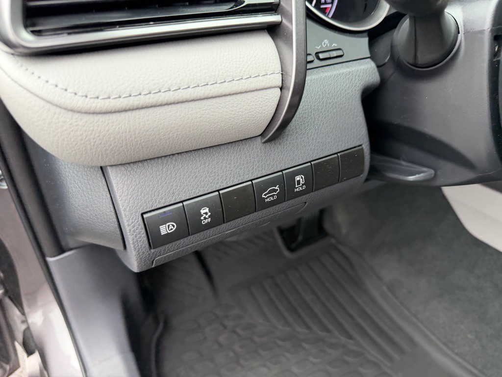 2023 Toyota Camry Image 13