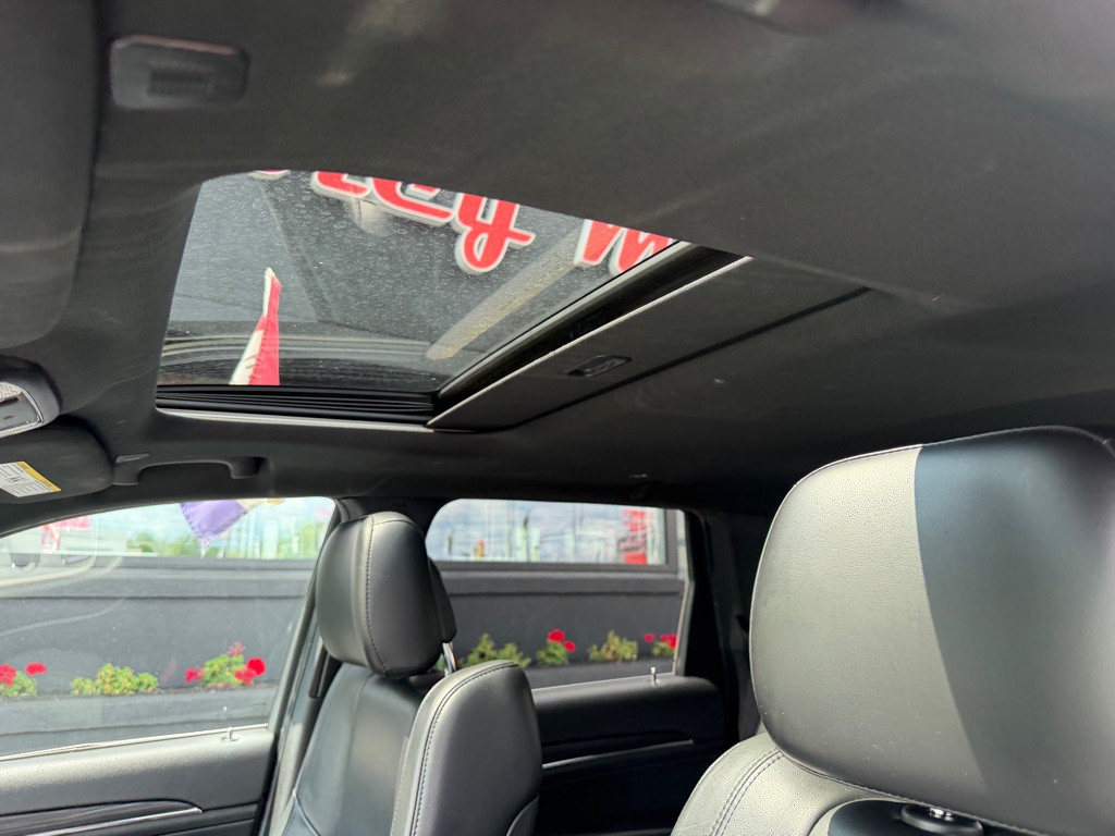 2019 Jeep Grand Cherokee Image 19