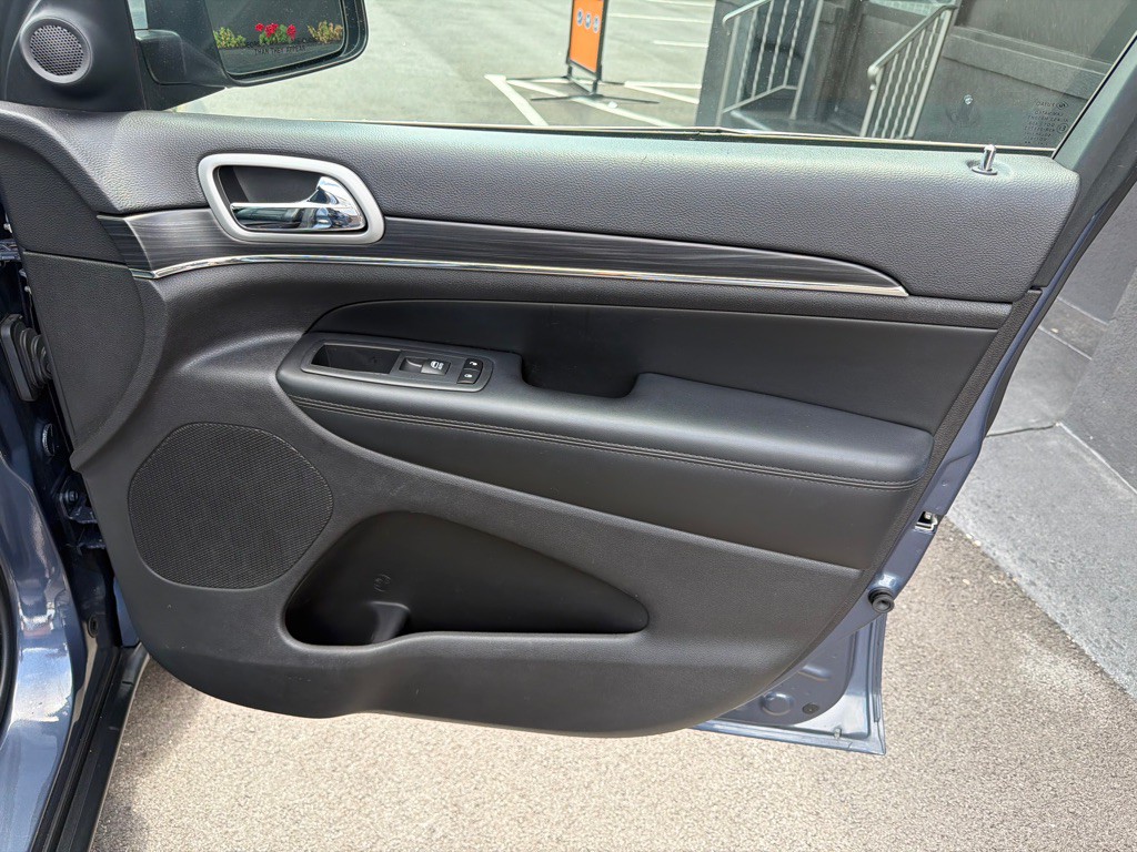 2019 Jeep Grand Cherokee Image 27