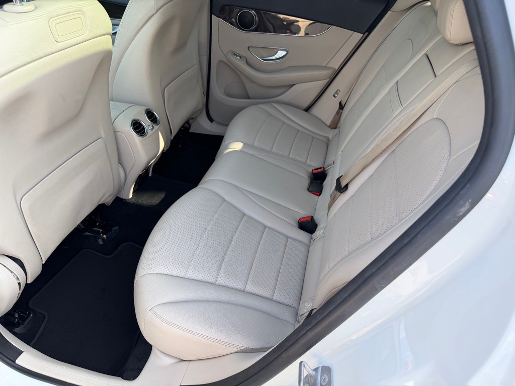 2018 Mercedes-Benz GLC-Class Image 23
