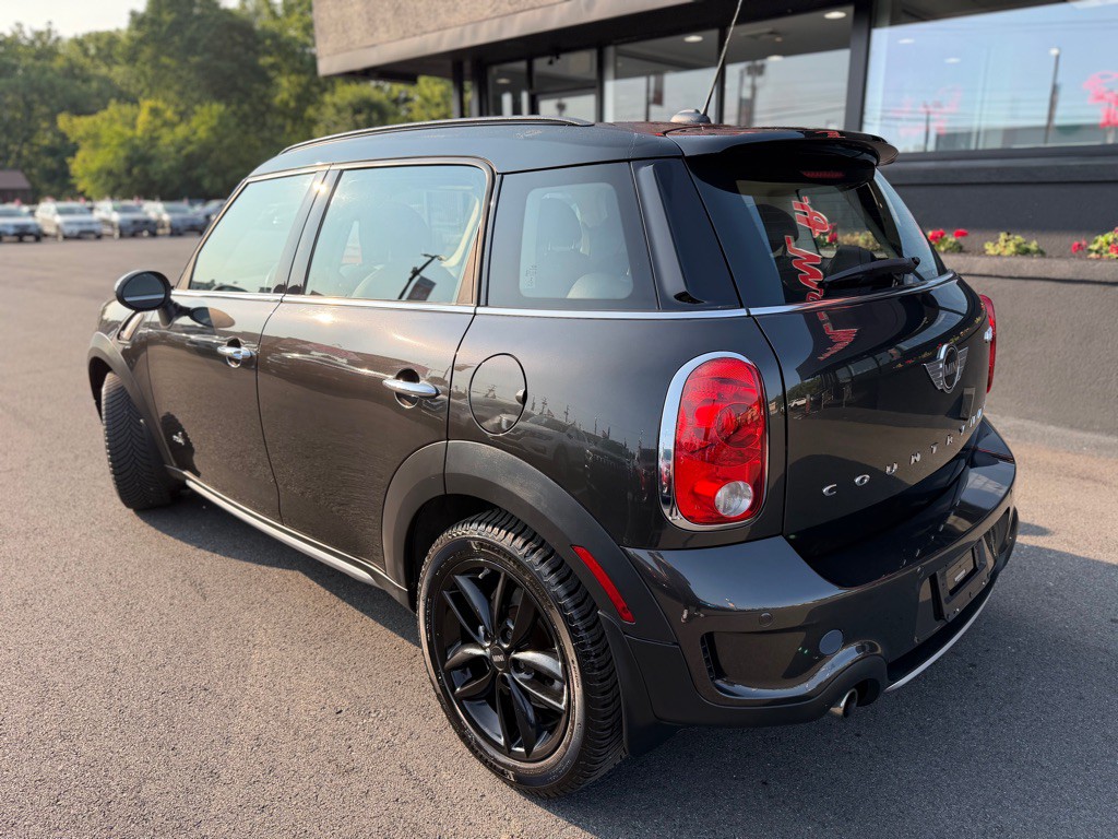 2016 MINI Cooper Image 4