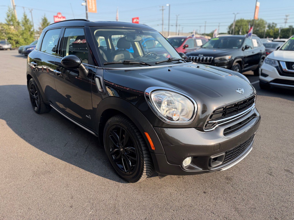 2016 MINI Cooper Image 8
