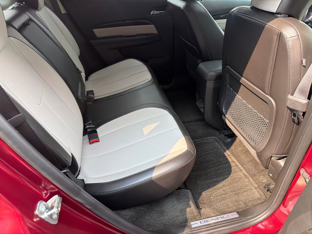 2017 GMC Terrain Image 26