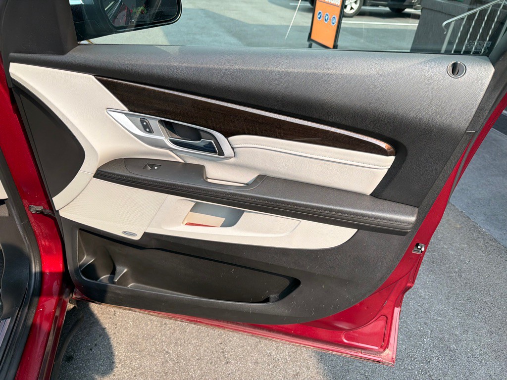 2017 GMC Terrain Image 27