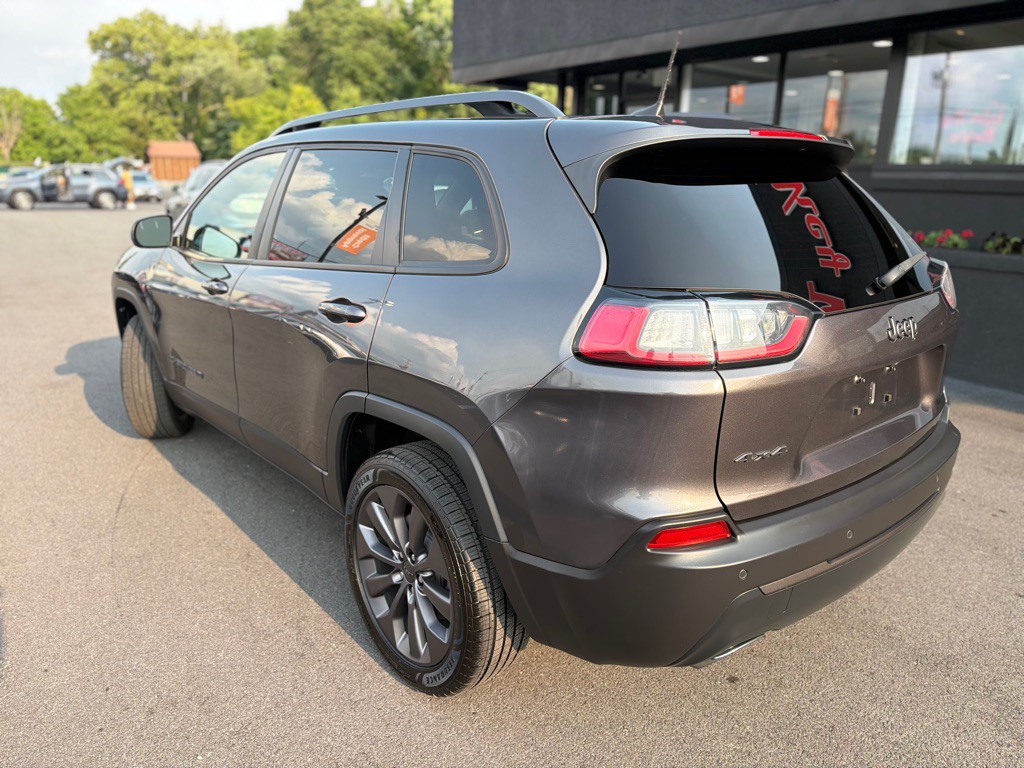 2021 Jeep Cherokee Image 4