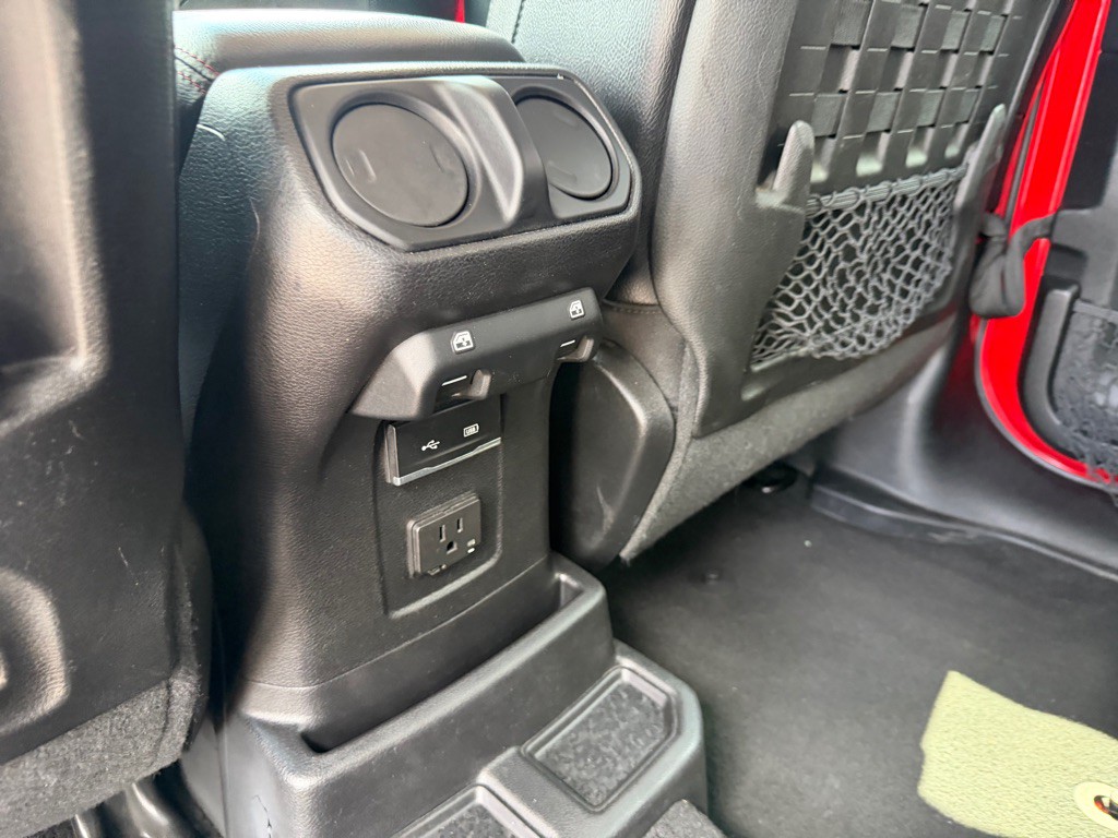 2018 Jeep Wrangler Unlimited Image 21