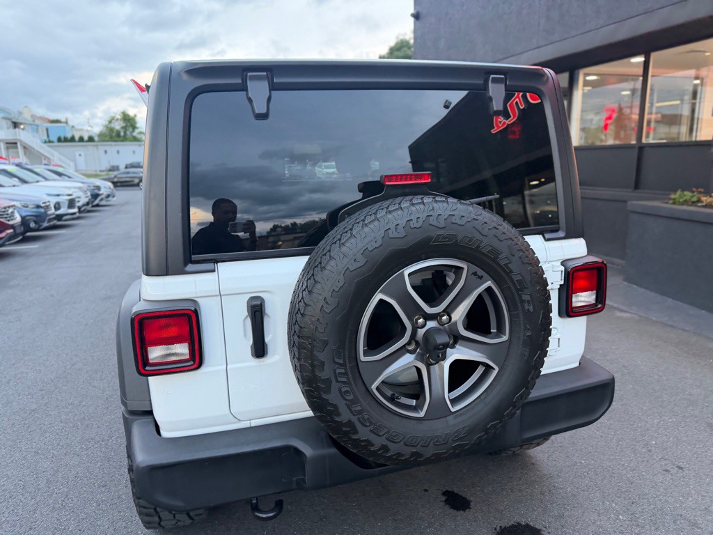 2021 Jeep Wrangler Unlimited Image 4