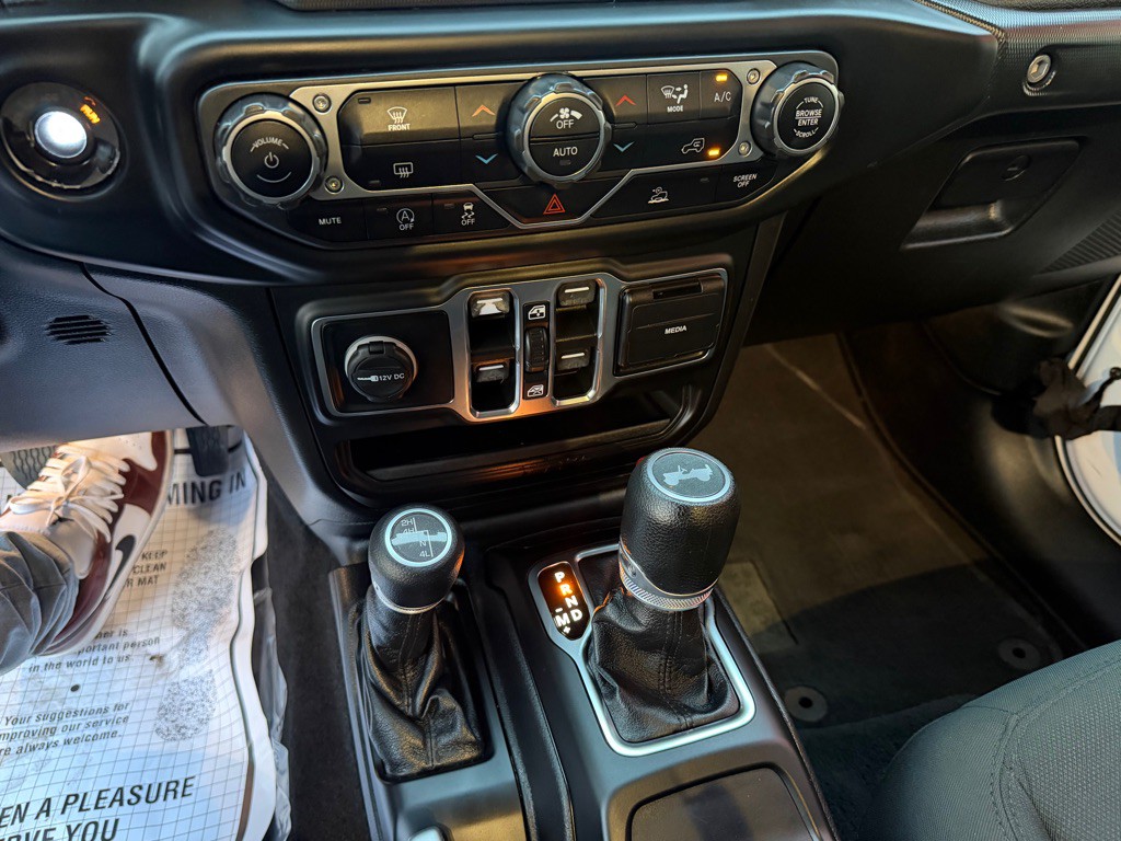 2021 Jeep Wrangler Unlimited Image 16