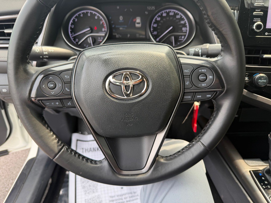 2023 Toyota Camry Image 15