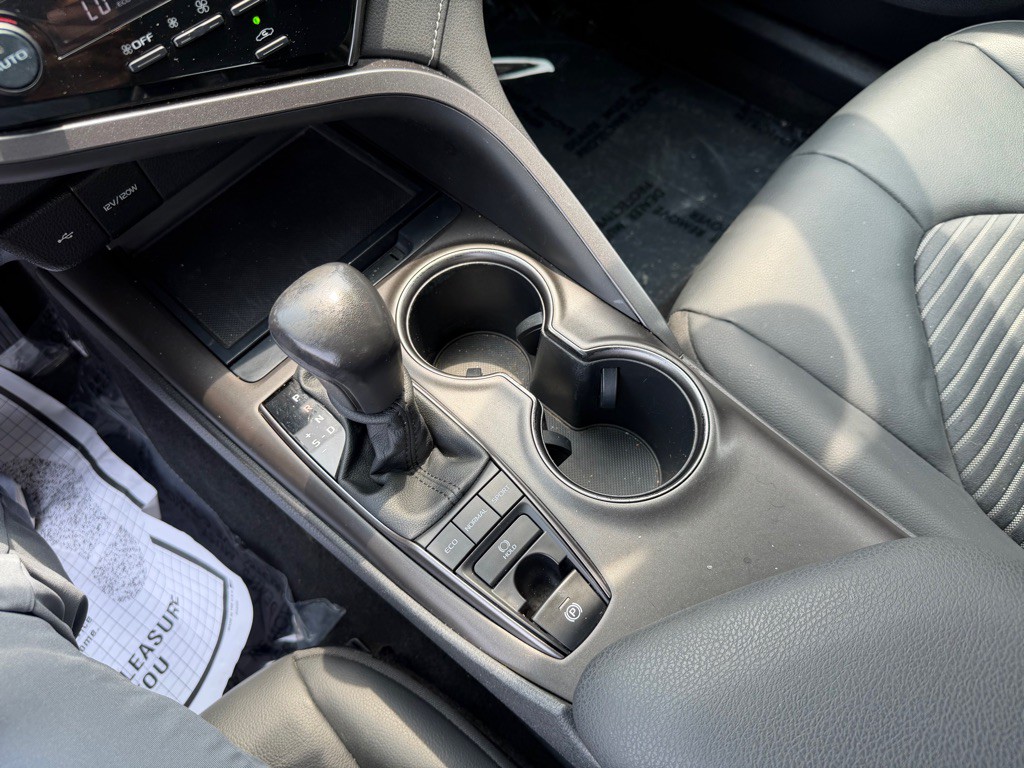2023 Toyota Camry Image 18