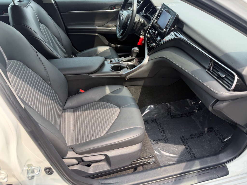 2023 Toyota Camry Image 25
