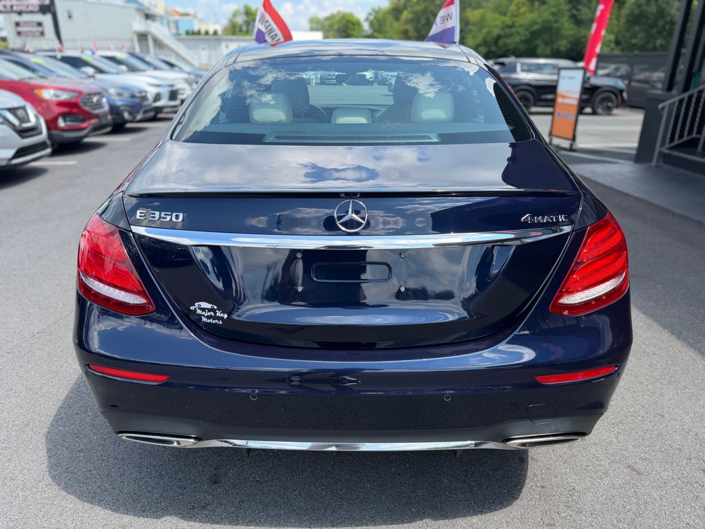 2020 Mercedes-Benz E-Class Image 5