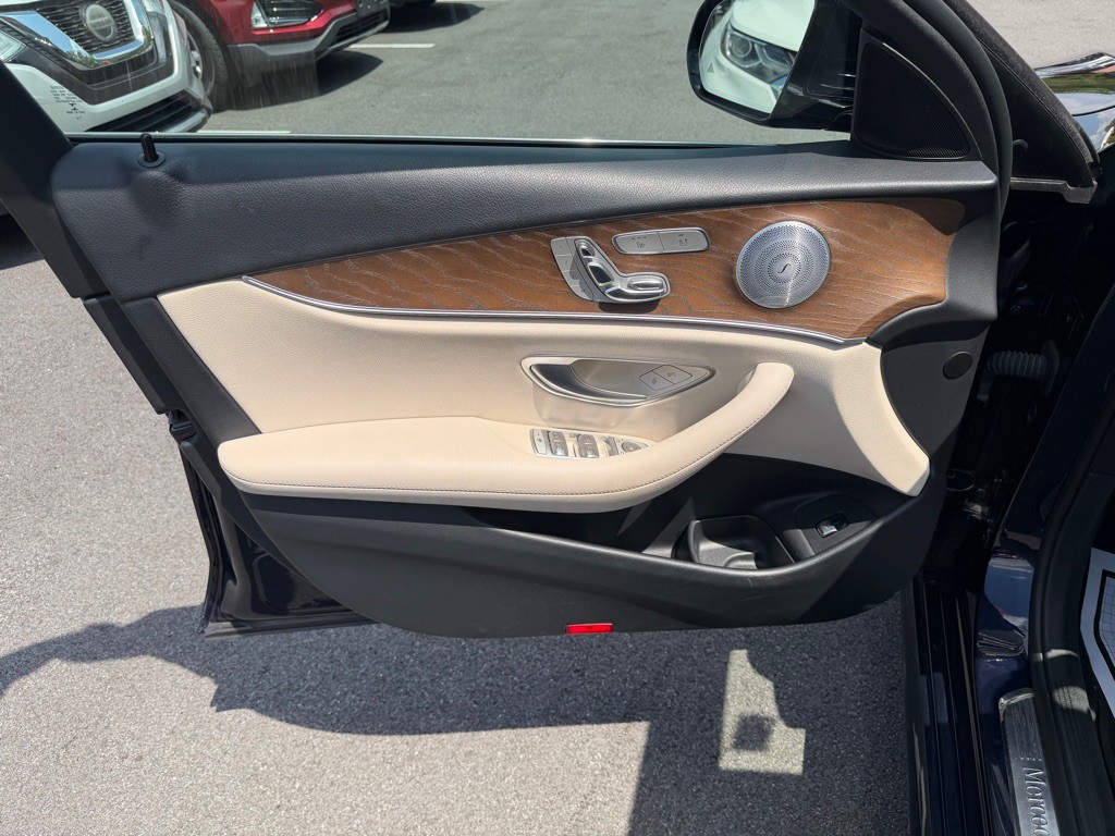 2020 Mercedes-Benz E-Class Image 12