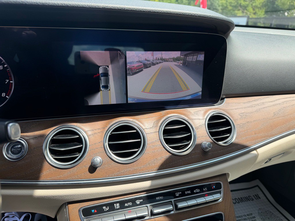 2020 Mercedes-Benz E-Class Image 17