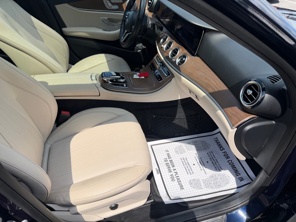 2020 Mercedes-Benz E-Class Image 28