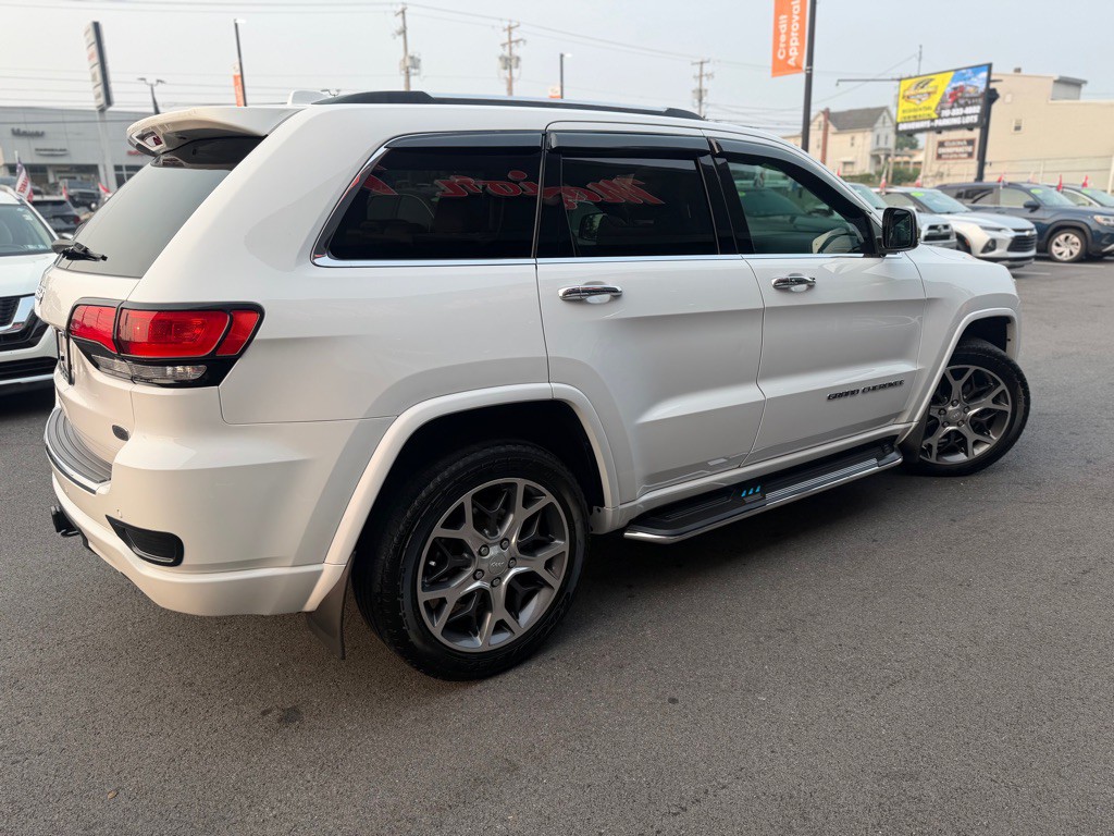 2019 Jeep Grand Cherokee Image 7