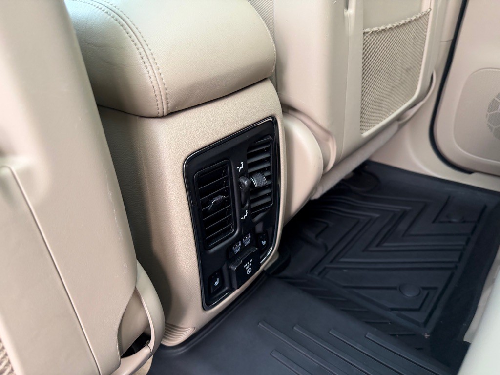 2019 Jeep Grand Cherokee Image 22