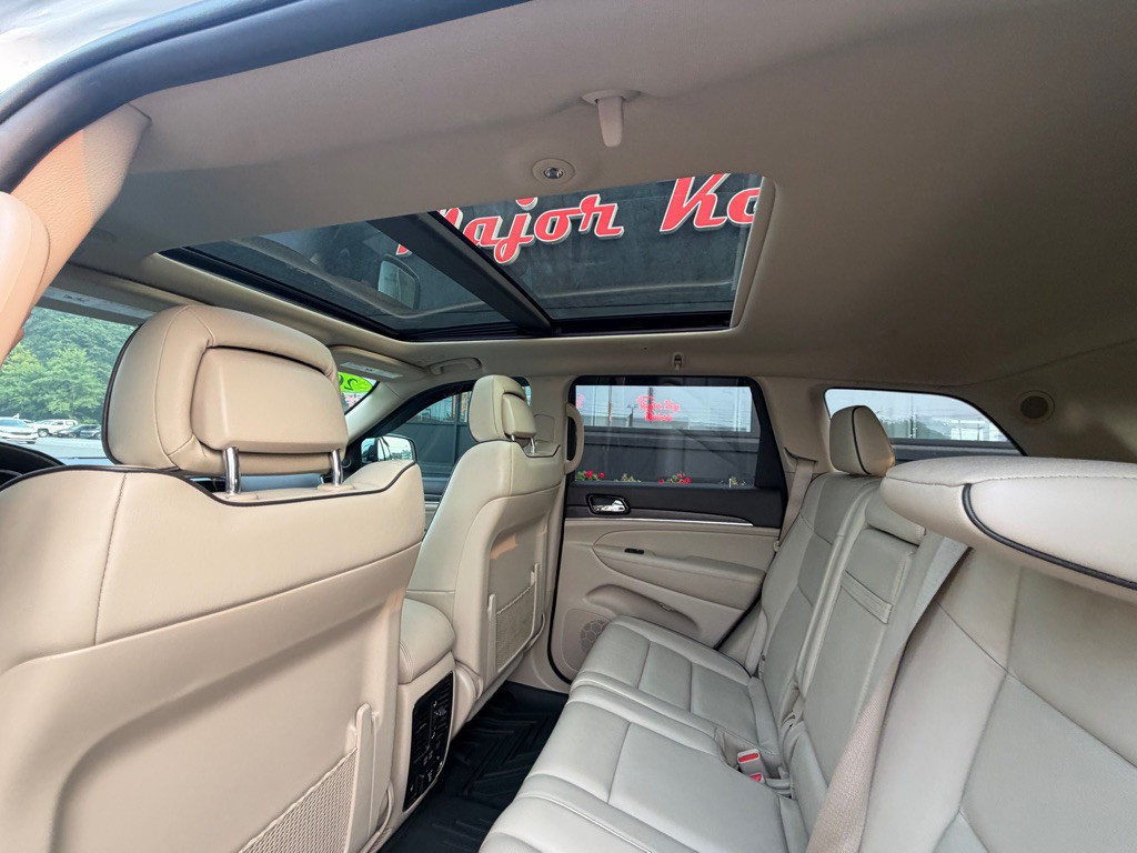 2019 Jeep Grand Cherokee Image 23
