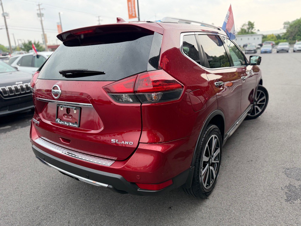 2020 Nissan Rogue Image 6