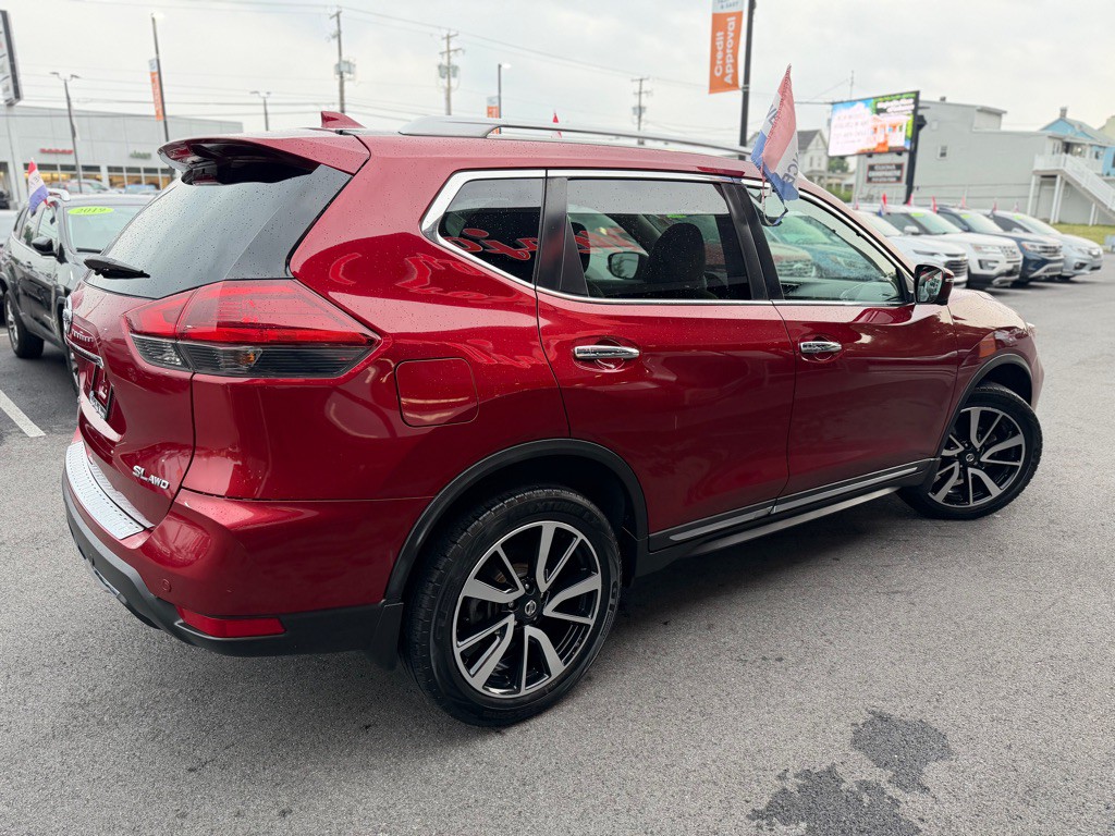 2020 Nissan Rogue Image 7