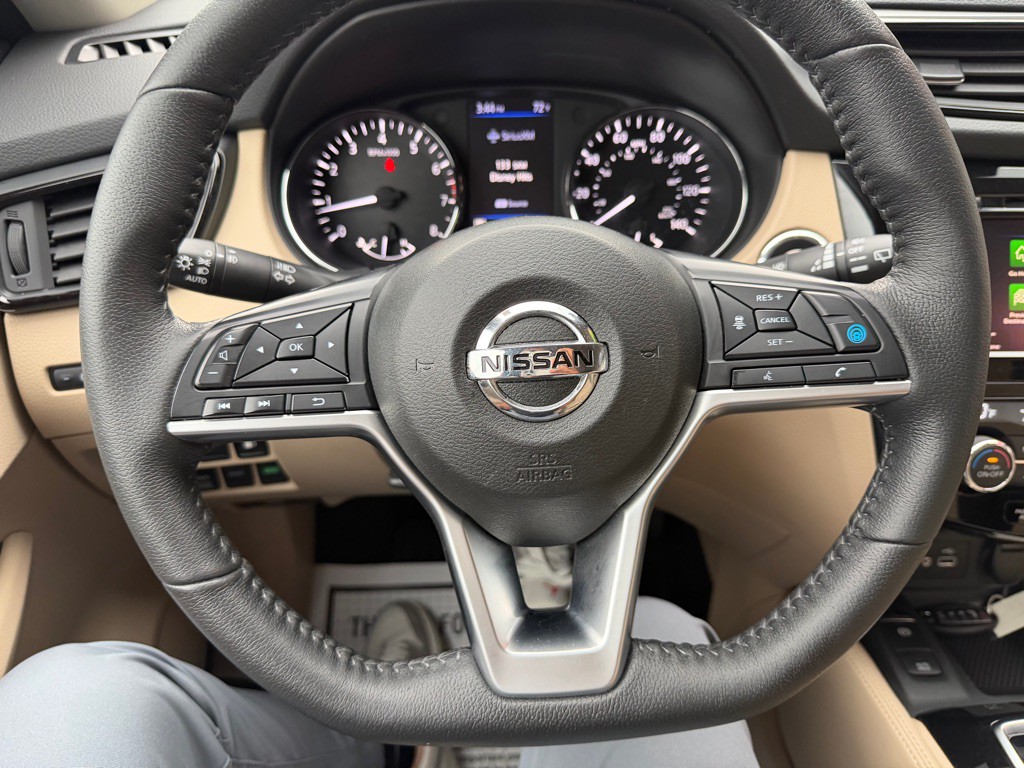 2020 Nissan Rogue Image 15