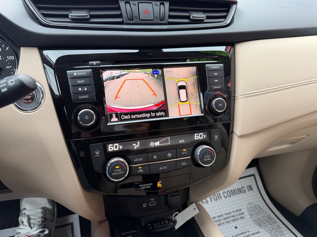 2020 Nissan Rogue Image 16