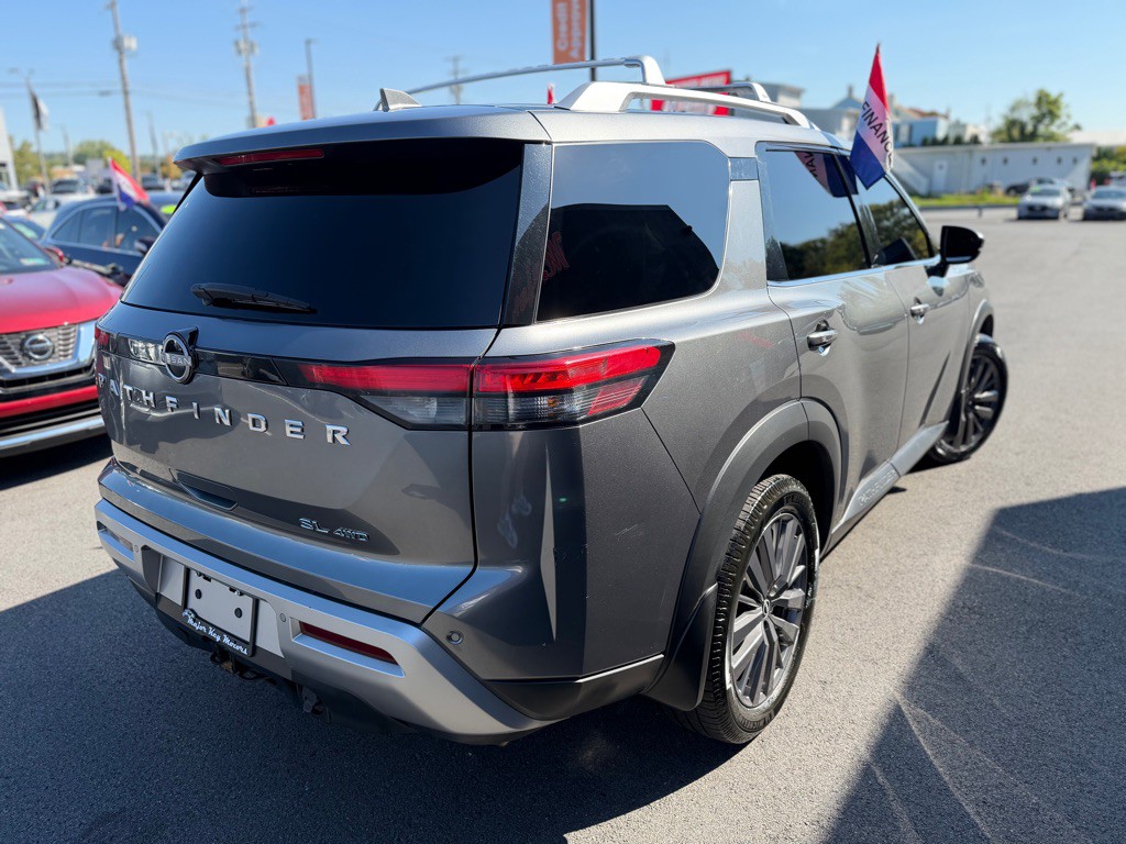 2022 Nissan Pathfinder Image 6