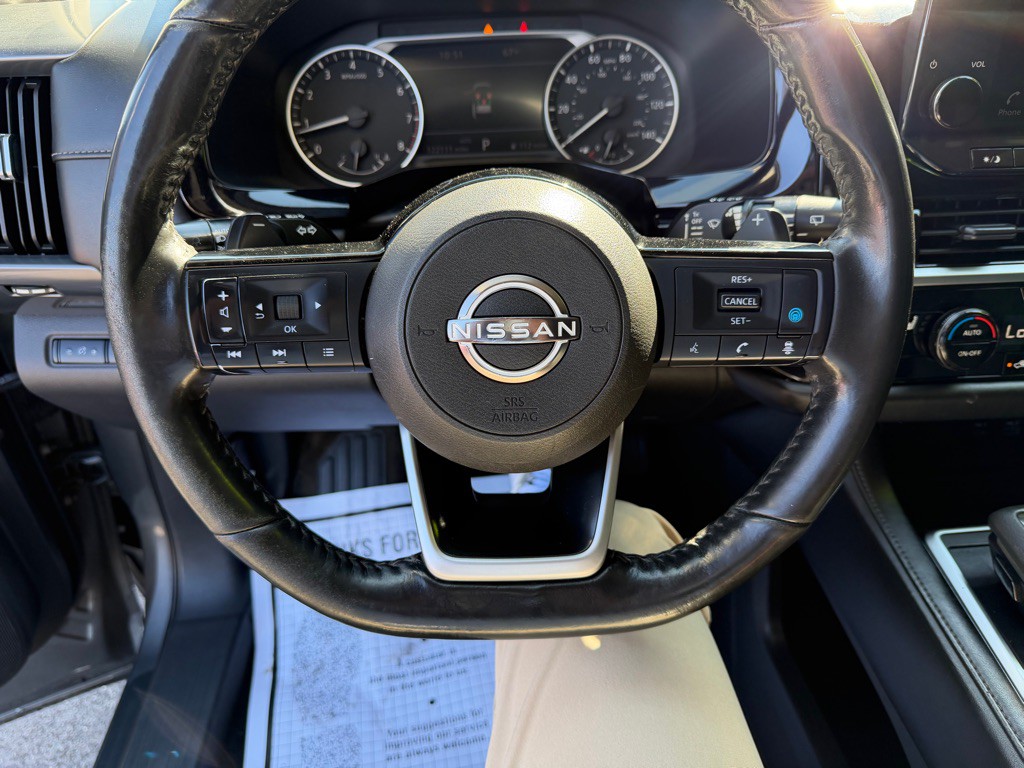 2022 Nissan Pathfinder Image 16
