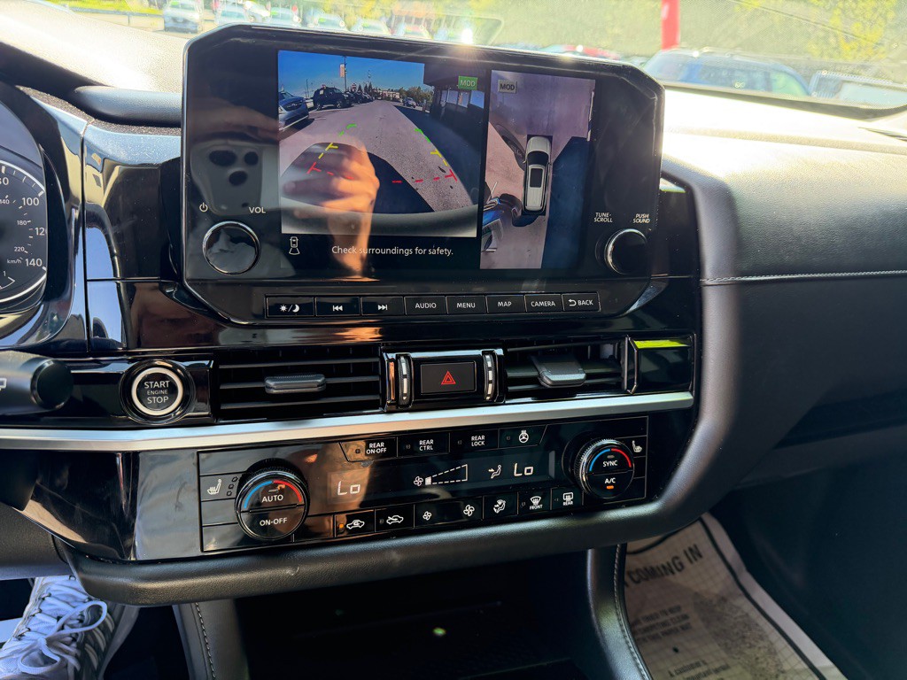 2022 Nissan Pathfinder Image 17