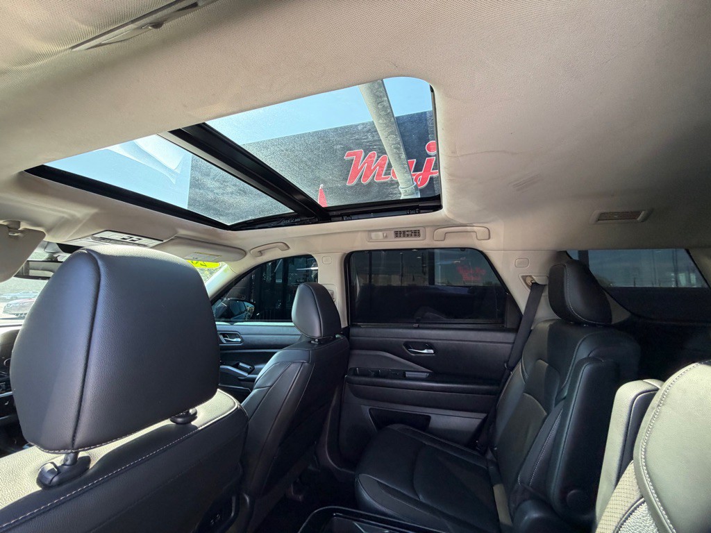 2022 Nissan Pathfinder Image 23