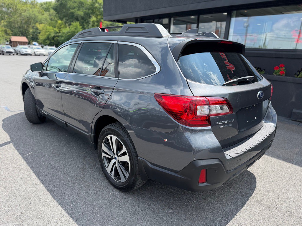 2018 Subaru Outback Image 4