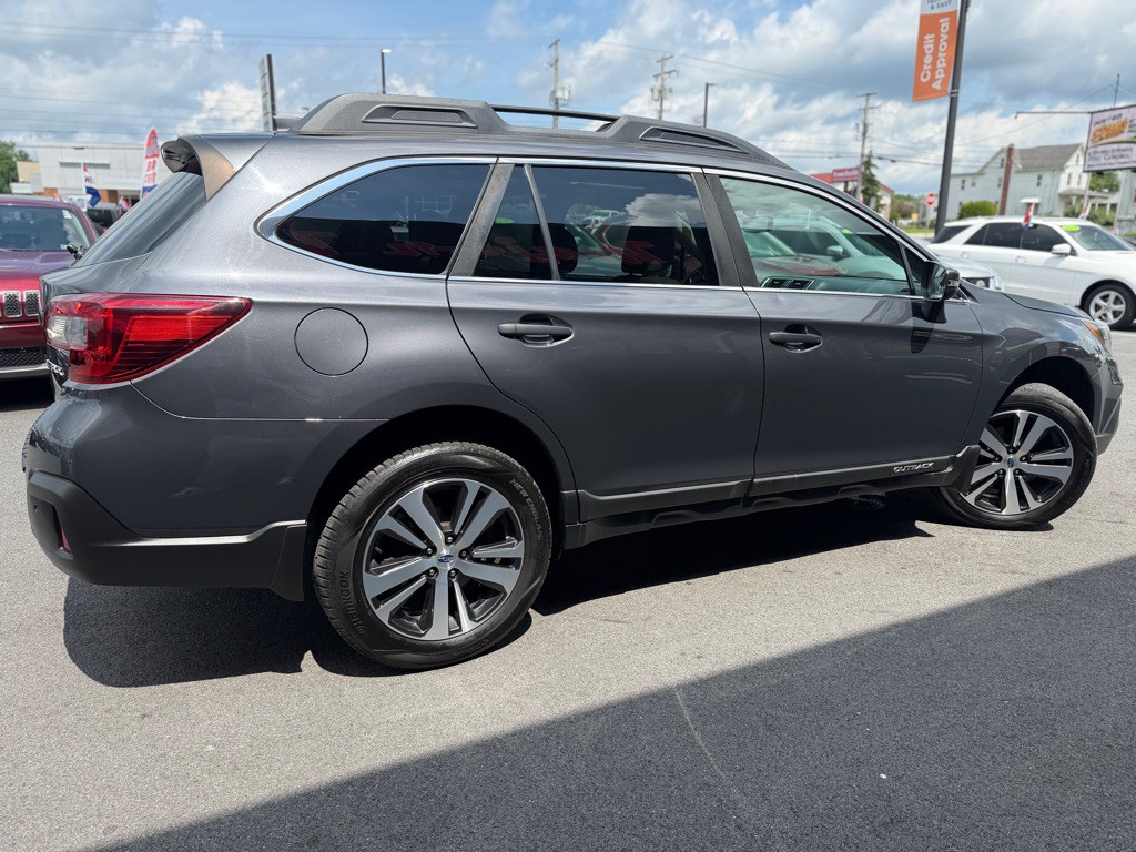 2018 Subaru Outback Image 7