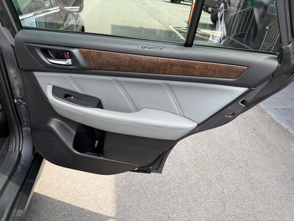 2018 Subaru Outback Image 26