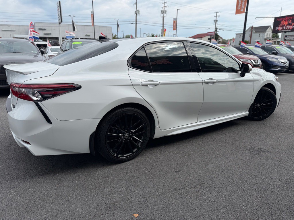 2022 Toyota Camry Image 7
