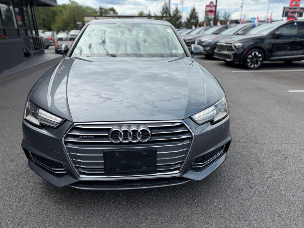 2017 Audi A4 Image 9