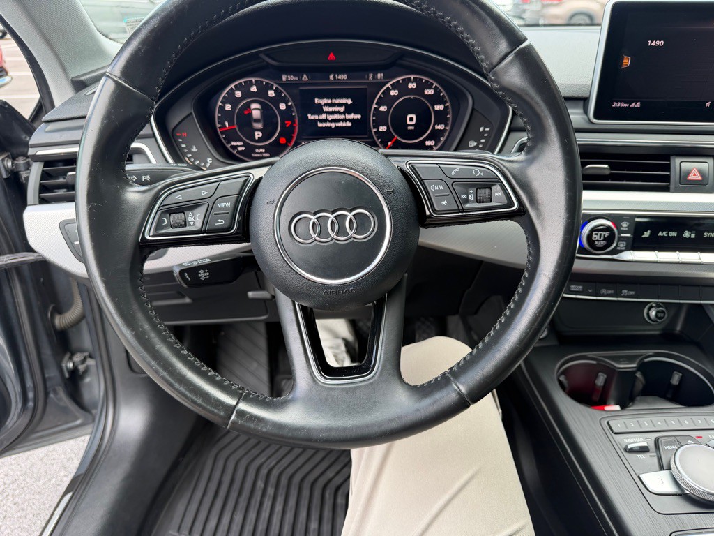 2017 Audi A4 Image 16