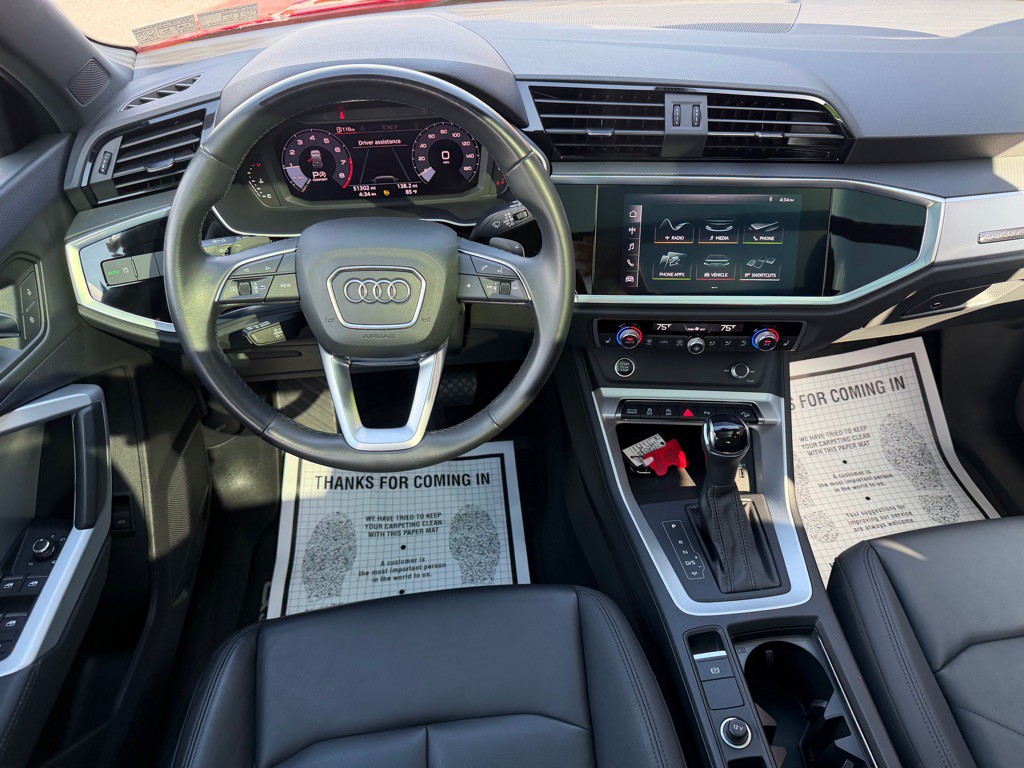 2021 Audi Q3 Image 11