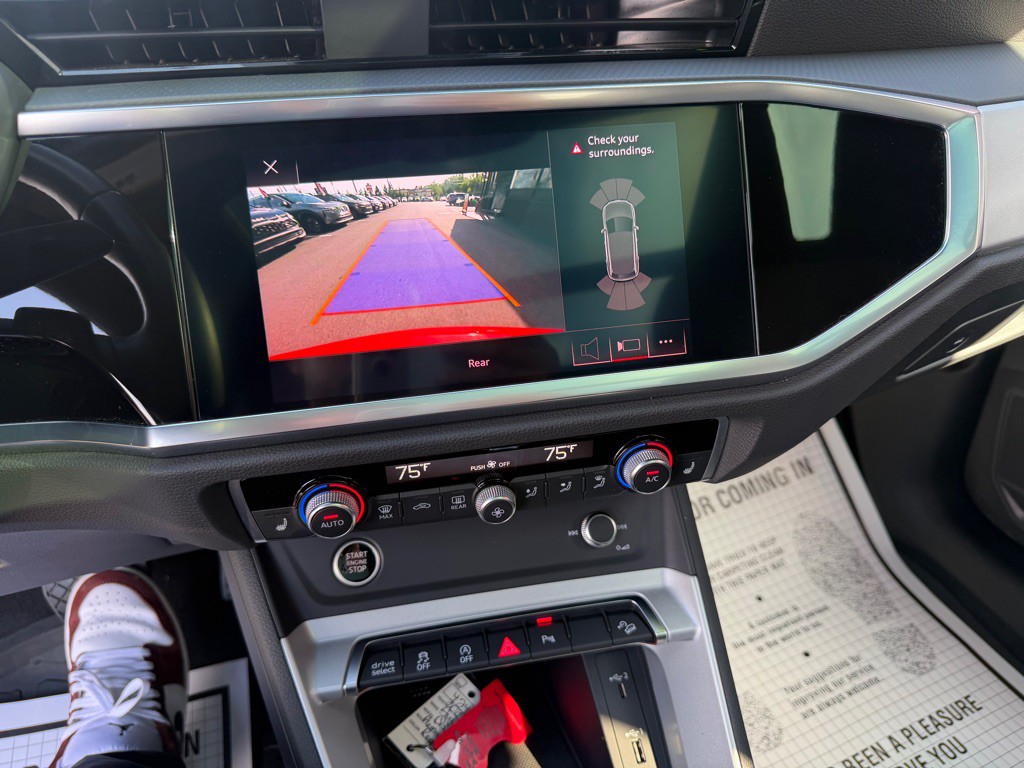 2021 Audi Q3 Image 18