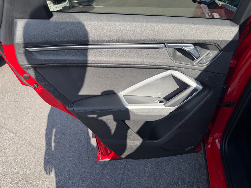 2021 Audi Q3 Image 21
