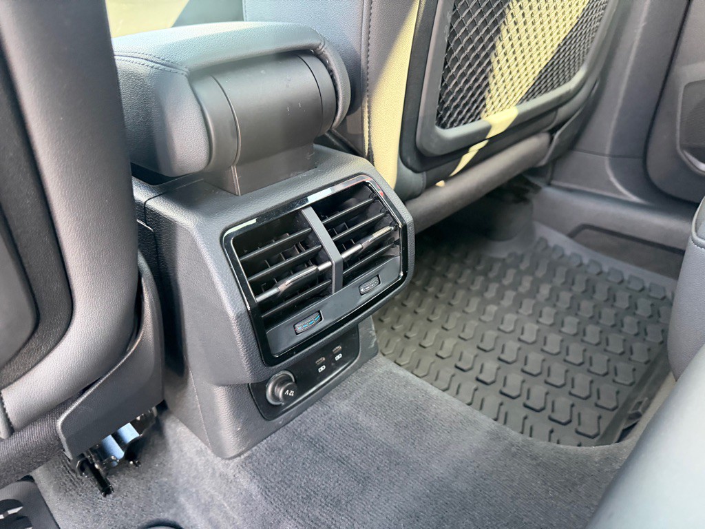 2021 Audi Q3 Image 23