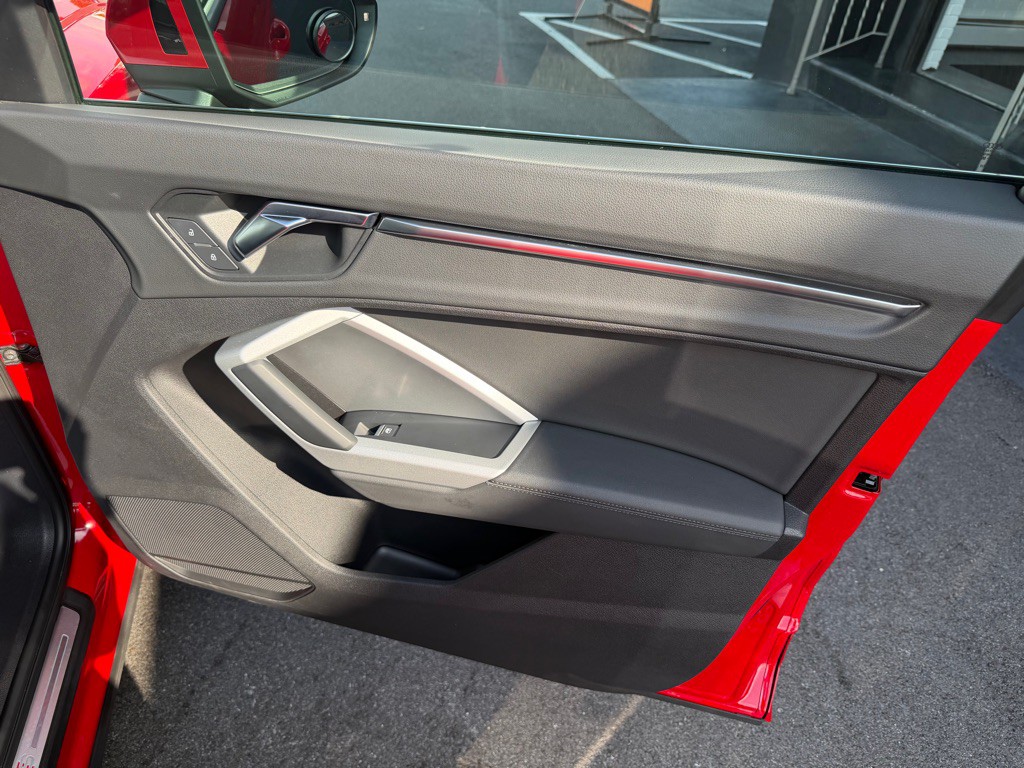 2021 Audi Q3 Image 29