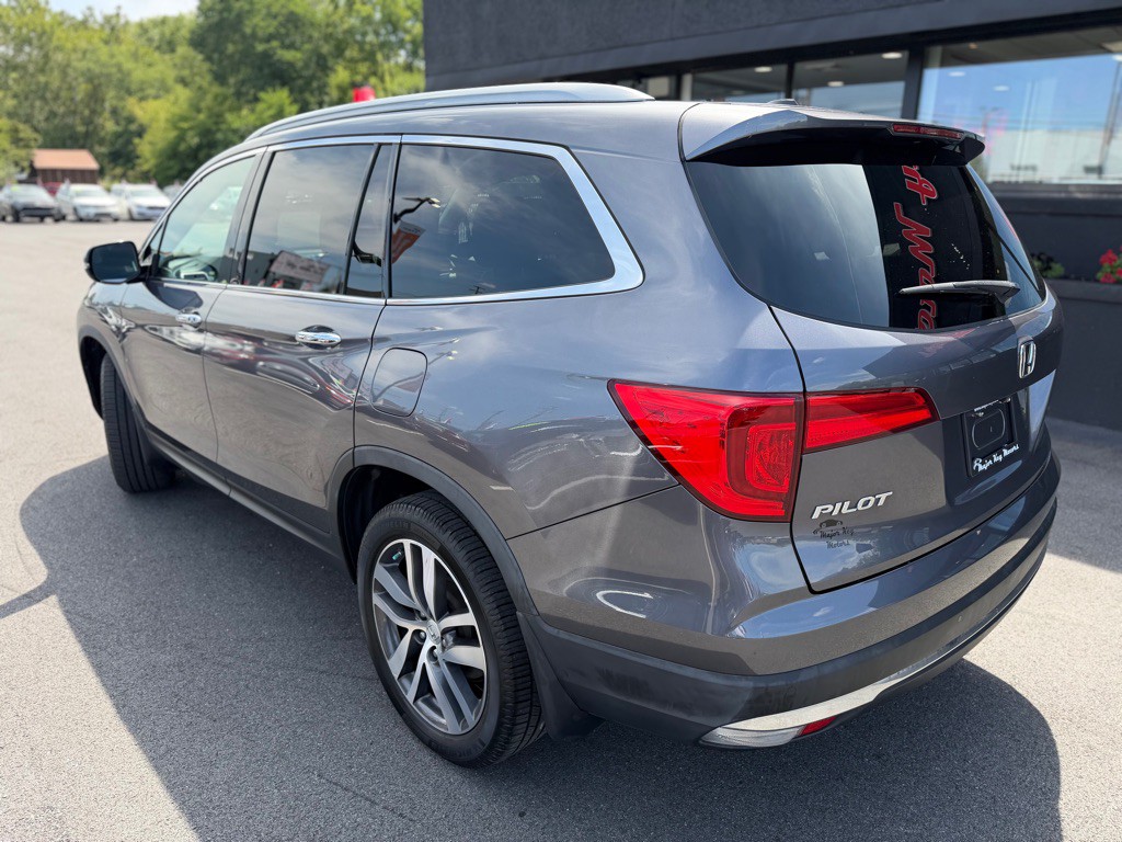 2018 Honda Pilot Image 4